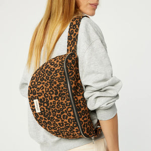 Custine XL THE WAIST BAG / Τσάντα Μπανάνα - Recycled cotton Leopard